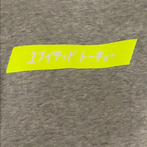 United Tokyo oversized grey sweater hoodie - Picture 2 of 8